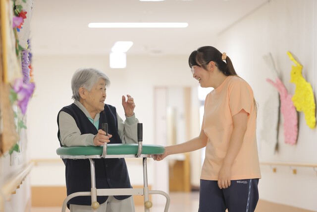 介護士
