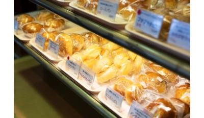＼地域の方々にも愛される『おいしいパン』をつくっています／
