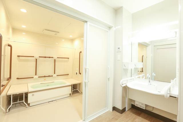 特別養護老人ホームオアシス寿安 の浴室の様子