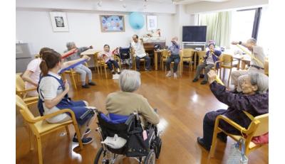 介護予防体操の様子