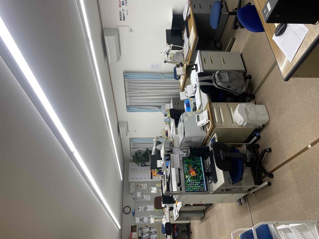 先輩・後輩の垣根なく誰にでも相談・報告しやすい環境です。誰かが気にかけてくれるので、安心して業務に取り組むことができます。