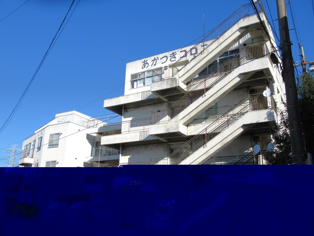 工事前の建物