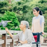 介護施設で注目のアニマルセラピーとは？効果・導入手順・注意点を紹介します！