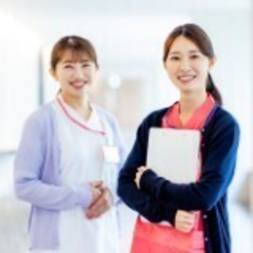 介護士と看護師の違いとは？仕事内容・資格・給与・キャリアパス・やりがいなど徹底比較！
