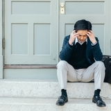 忙しくて休憩も取れない、利用者さんと向き合えない…転職すべき？