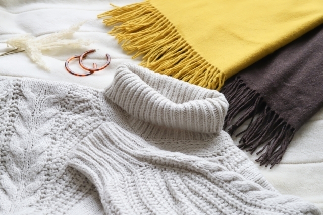 介護施設　冬　服装